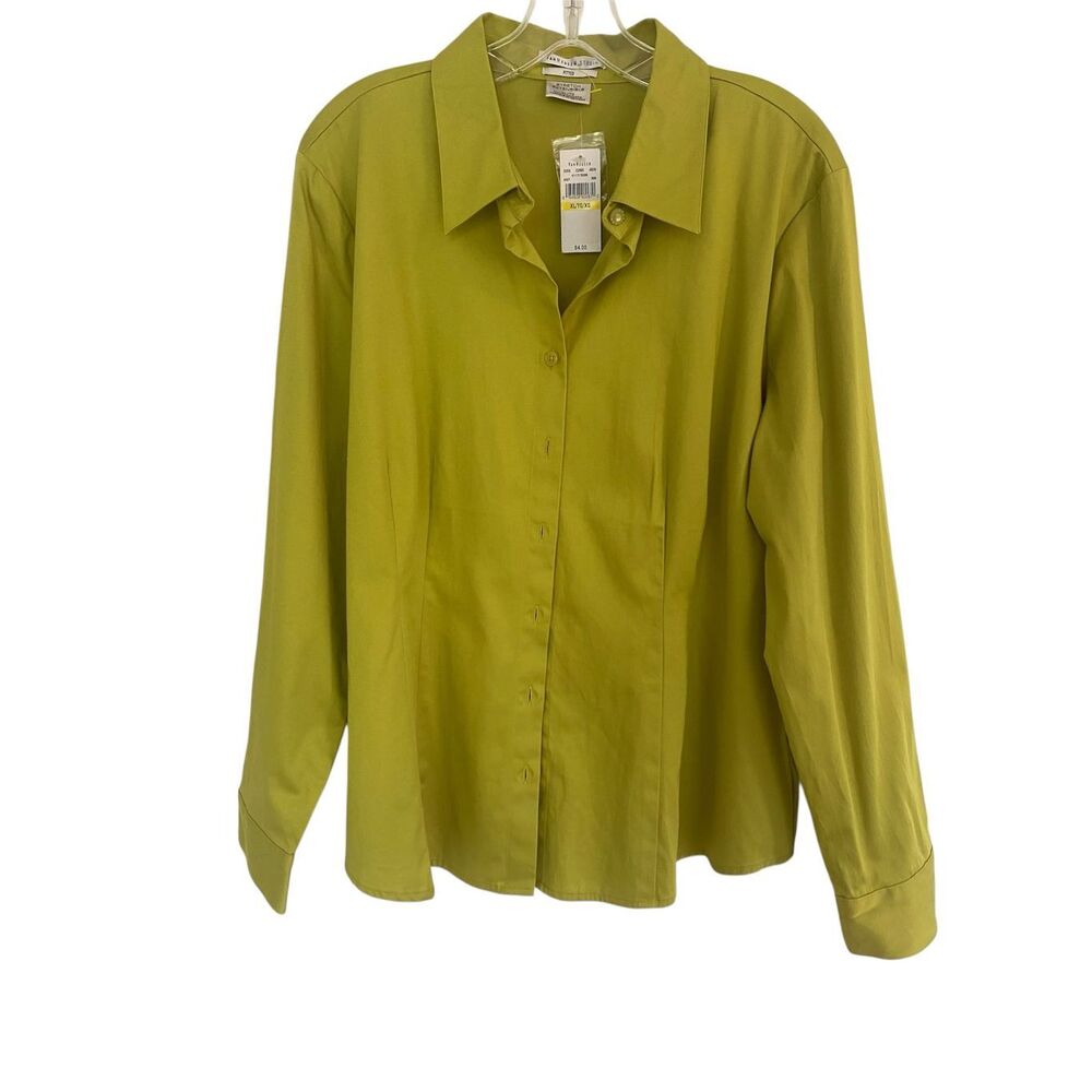 Van Heusen Studio Women Green Fitted Button Down Shirt Sz XL